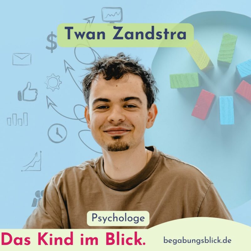 Twan Zandstra Psychologe im Begabungsblick. Sie führt Diagnostik durch und begleitet Jugendgruppen hochbegabter SchülerInnen.